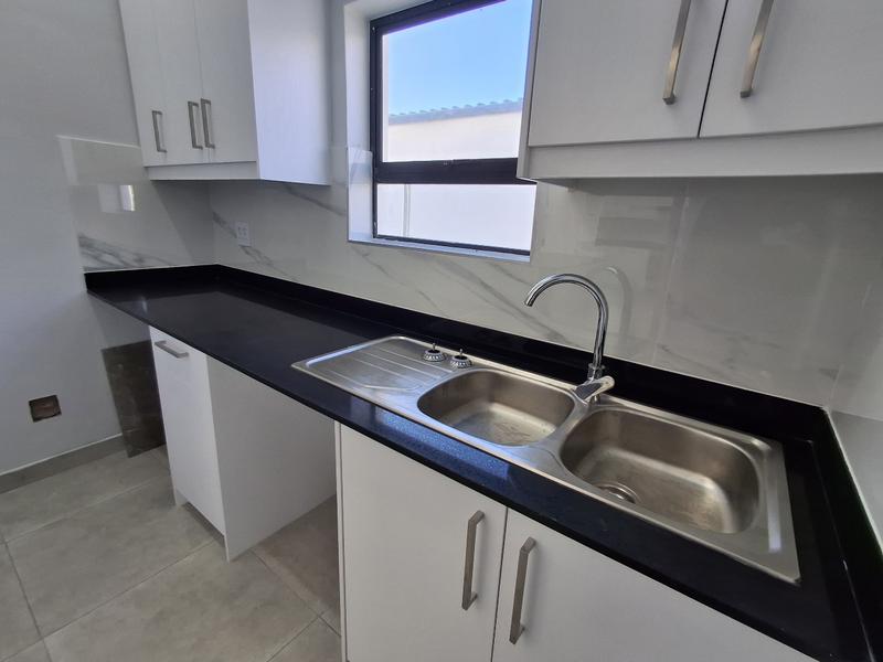 4 Bedroom Property for Sale in Da Gama Bay Western Cape